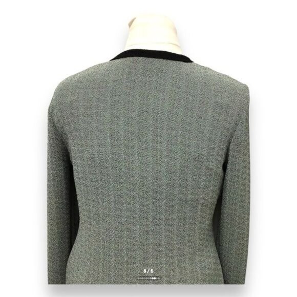 CDC Vintage Women’s Long Sleeve Button Front Pullover Knit Top, Gray, size 12P - Picture 4 of 5